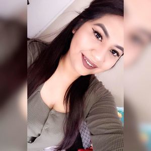 Meet your Posher, Ana